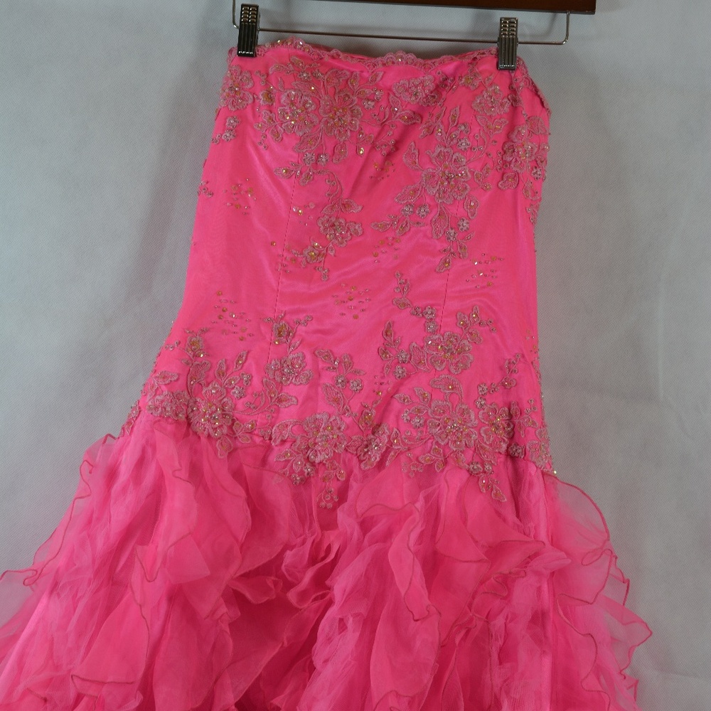 Pink Ruffle Prom Dress SZ 8 - Picture 11 of 12